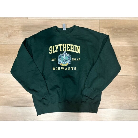 Gildan Other - Slytherin Hogwarts Crewneck Sweatshirt Medium Green Harry Potter Gildan Heavy Bl